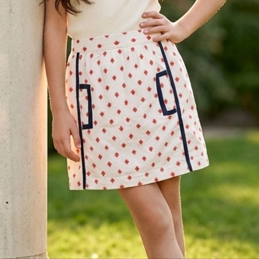 Brooks Brothers Kids Girls Size 12 White Skirt Red Starburst School Pockets